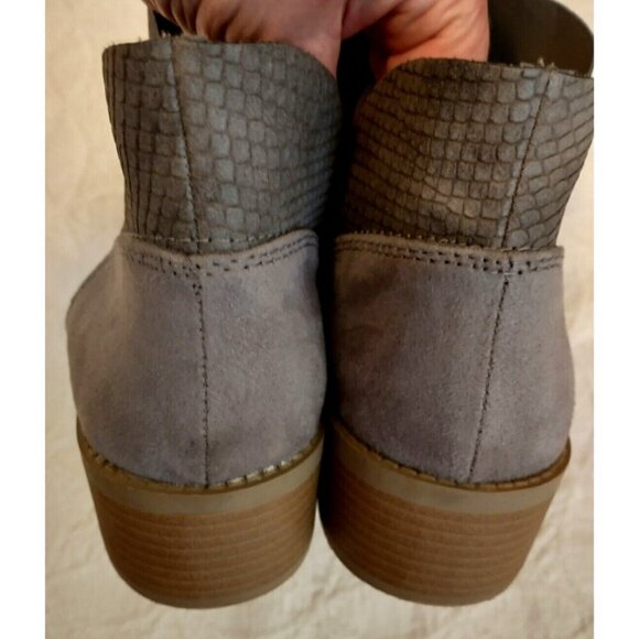 American Eagle Women’s Ankle Boot Gray Faux Suede Size Zipper Bootie - 9.5M - Picture 6 of 8